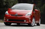 Toyota Prius V 2011 года